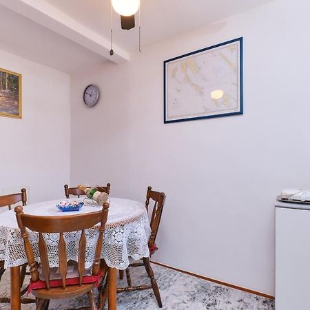 Apartman Ana Mali Losinj Exterior photo